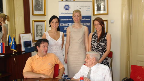 Посета др Антуна Вратуше