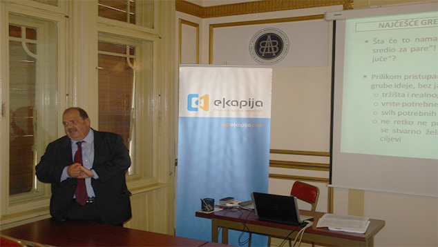 IES and "eKapija" organized free education seminar