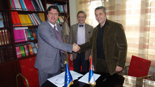 Потписан уговор о сарадњи између ИЕН и Врхунског српског производа